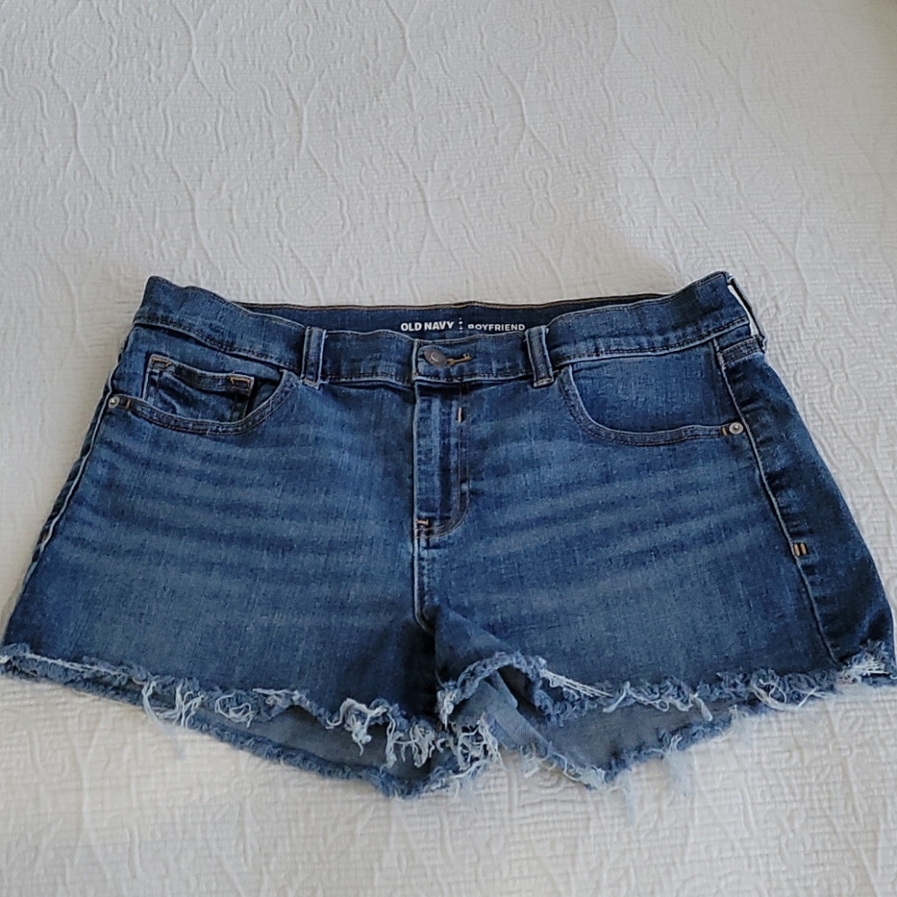Old Navy Boyfriend Jean Shorts- 12